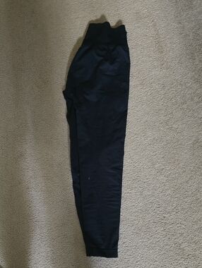 Black High-Waisted Workout Leggings – Size XL